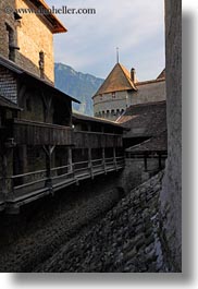 images/Europe/Switzerland/Montreaux/ChateauDeChillon/castle-interior.jpg