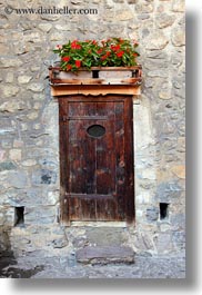 images/Europe/Switzerland/Montreaux/ChateauDeChillon/ornate-door-05.jpg