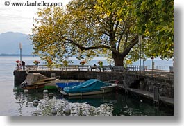 images/Europe/Switzerland/Montreaux/Misc/small-boat-harbor-02.jpg