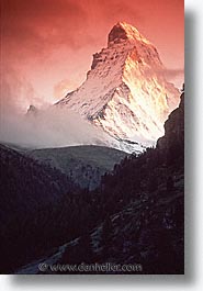 images/Europe/Switzerland/Zermatt/Matterhorn/matterhorn-0001.jpg