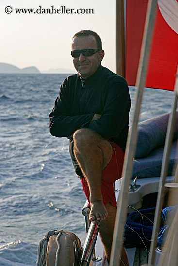 cevri_hasan_v-captain-1.jpg