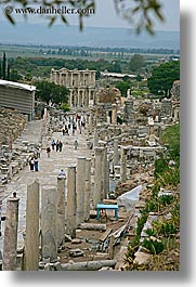 images/Europe/Turkey/Ephesus/curetes-street-3.jpg