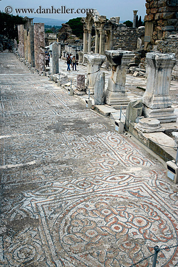 curetes-street-mosaics-3.jpg