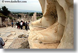 images/Europe/Turkey/Ephesus/foot-of-curetes-street.jpg