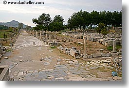 images/Europe/Turkey/Ephesus/harbor-street-2.jpg