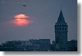 images/Europe/Turkey/Istanbul/Cityscape/galata-tower-n-sunset-2.jpg