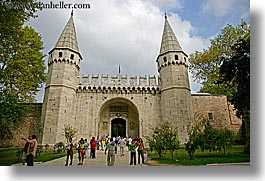 images/Europe/Turkey/Istanbul/TopkapiPalace/palace-entry.jpg