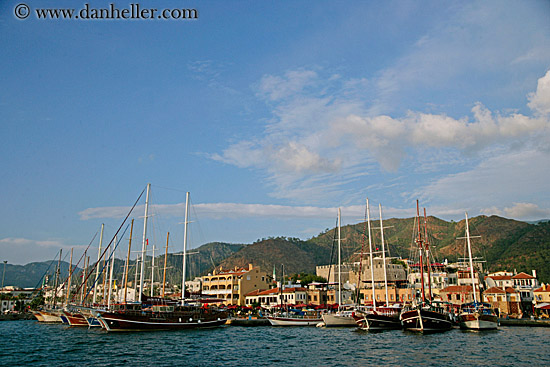 marmaris-port-2.jpg