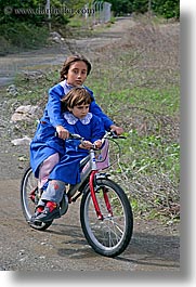 images/Europe/Turkey/People/girls-on-bike-2.jpg