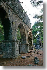 images/Europe/Turkey/Phaselis/aquaduct-arches-1.jpg