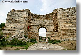 images/Europe/Turkey/StJohnsBasillica/entry-gate-archway.jpg