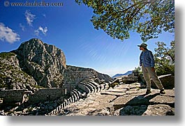 images/Europe/Turkey/Termessos/amphitheater-08.jpg