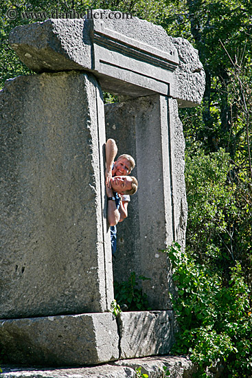 couple-in-doorway-1.jpg