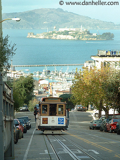 hyde-str-cable-car.jpg