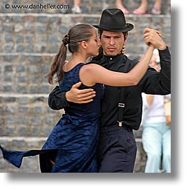 images/LatinAmerica/Argentina/BuenosAires/LaBoca/People/TangoDancers/tango-dancers-1f.jpg
