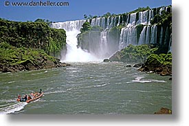 images/LatinAmerica/Argentina/Iguazu/Boats/boat-ride-10.jpg
