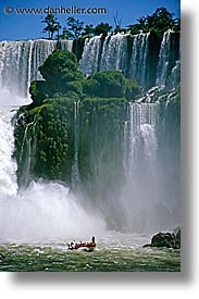 images/LatinAmerica/Argentina/Iguazu/Boats/boat-ride-13.jpg
