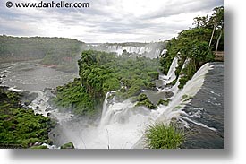 images/LatinAmerica/Argentina/Iguazu/Falls/iguazu-falls-2b.jpg
