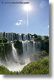 images/LatinAmerica/Argentina/Iguazu/Falls/sunny-falls.jpg