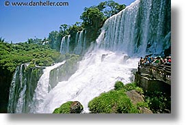 images/LatinAmerica/Argentina/Iguazu/Viewing/viewing-platform-13.jpg