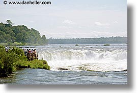 images/LatinAmerica/Argentina/Iguazu/Viewing/viewing-platform-1a.jpg