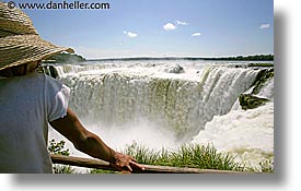 images/LatinAmerica/Argentina/Iguazu/Viewing/viewing-platform-4a.jpg