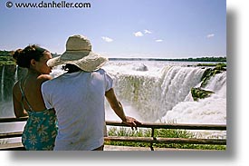 images/LatinAmerica/Argentina/Iguazu/Viewing/viewing-platform-4c.jpg