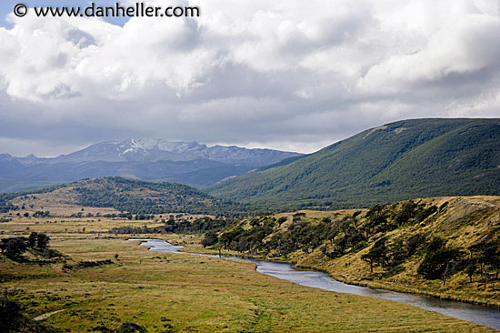 tierra-del-fuego-scenic-08.jpg