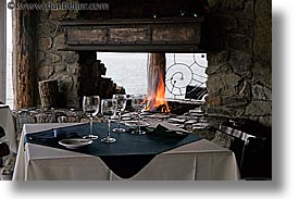 images/LatinAmerica/Argentina/Ushuaia/KuarRestaurant/table-n-fire-1.jpg