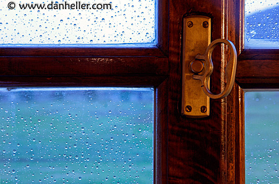 raindrops-on-window-3.jpg