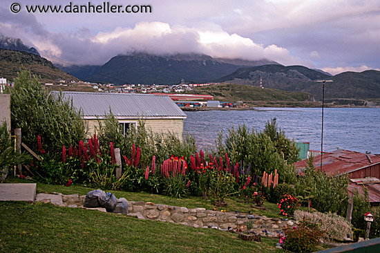 ushuaia-houses-4.jpg