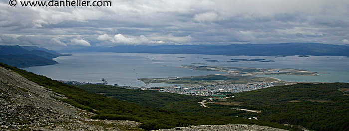 ushuaia-pano.jpg