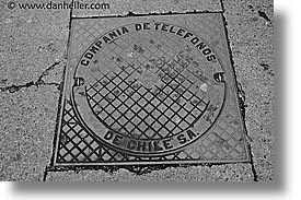 images/LatinAmerica/Chile/PuntaArenas/chile-manhole-bw.jpg