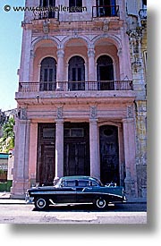 images/LatinAmerica/Cuba/Cars/black-chevy.jpg
