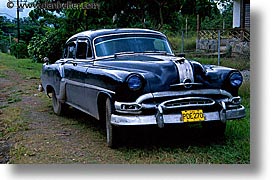 images/LatinAmerica/Cuba/Cars/black-pontiac.jpg