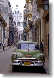 images/LatinAmerica/Cuba/Cars/cars-t.jpg