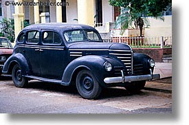 images/LatinAmerica/Cuba/Cars/gangster-car-1.jpg