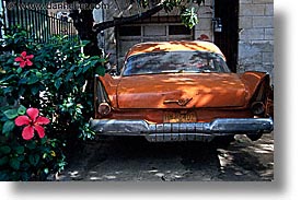 images/LatinAmerica/Cuba/Cars/orange-car.jpg