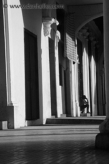 lone-sitter-1-bw.jpg