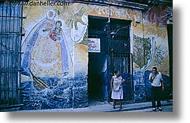 images/LatinAmerica/Cuba/CityScenes/mural.jpg