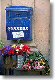 images/LatinAmerica/Cuba/Flowers/mailbox.jpg