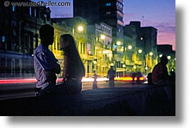 images/LatinAmerica/Cuba/Malecon/malecon-couple-dusk.jpg