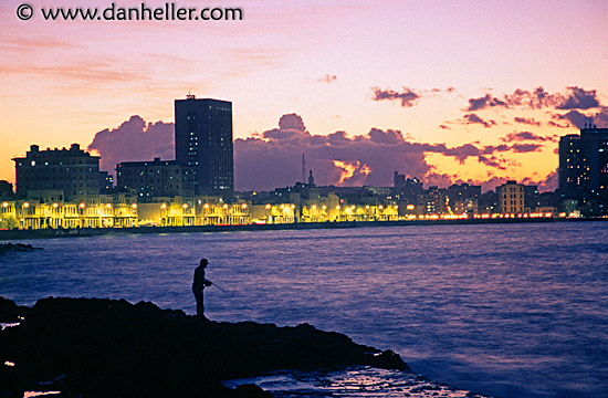 malecon-fishing-sunset-1.jpg