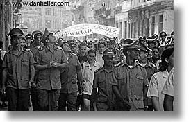 images/LatinAmerica/Cuba/Parade/cuban-army-2-bw.jpg