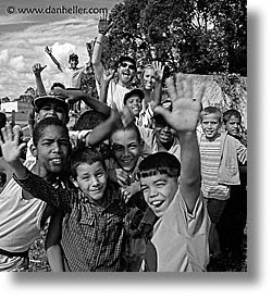 images/LatinAmerica/Cuba/People/Kids/BlackWhite/baseball-kids-3-bw.jpg