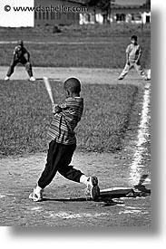 images/LatinAmerica/Cuba/People/Kids/BlackWhite/baseball-kids-5.jpg