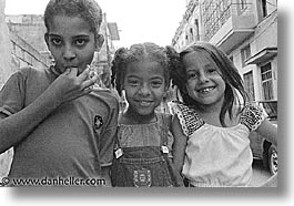 images/LatinAmerica/Cuba/People/Kids/BlackWhite/three-kids.jpg