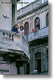 images/LatinAmerica/Cuba/People/Misc/balcony-people-1.jpg