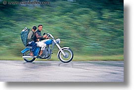 images/LatinAmerica/Cuba/People/Misc/speeding-motorbike.jpg