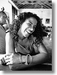 images/LatinAmerica/Cuba/People/Women/giggles-2.jpg